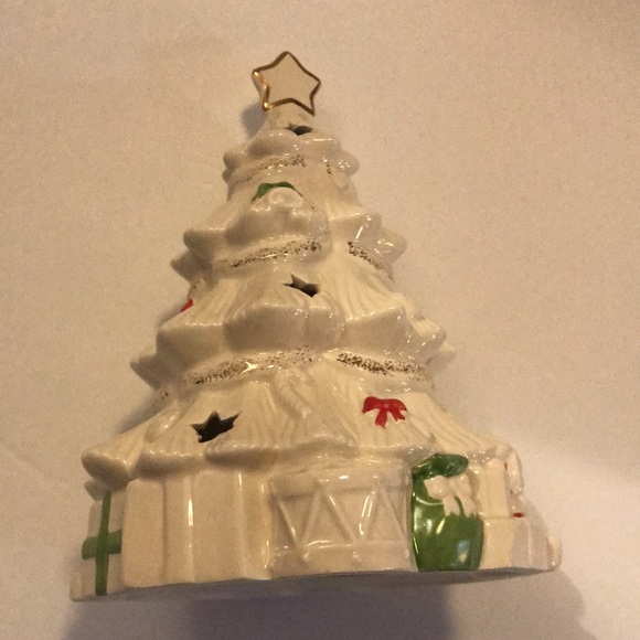 Lenox - Christmas Tree - color changing Lit Figurine - Picture 5 of 16